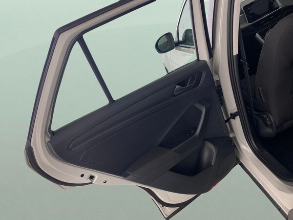 Used Volkswagen T-Roc 2023 for sale - 76197089: Photo 33