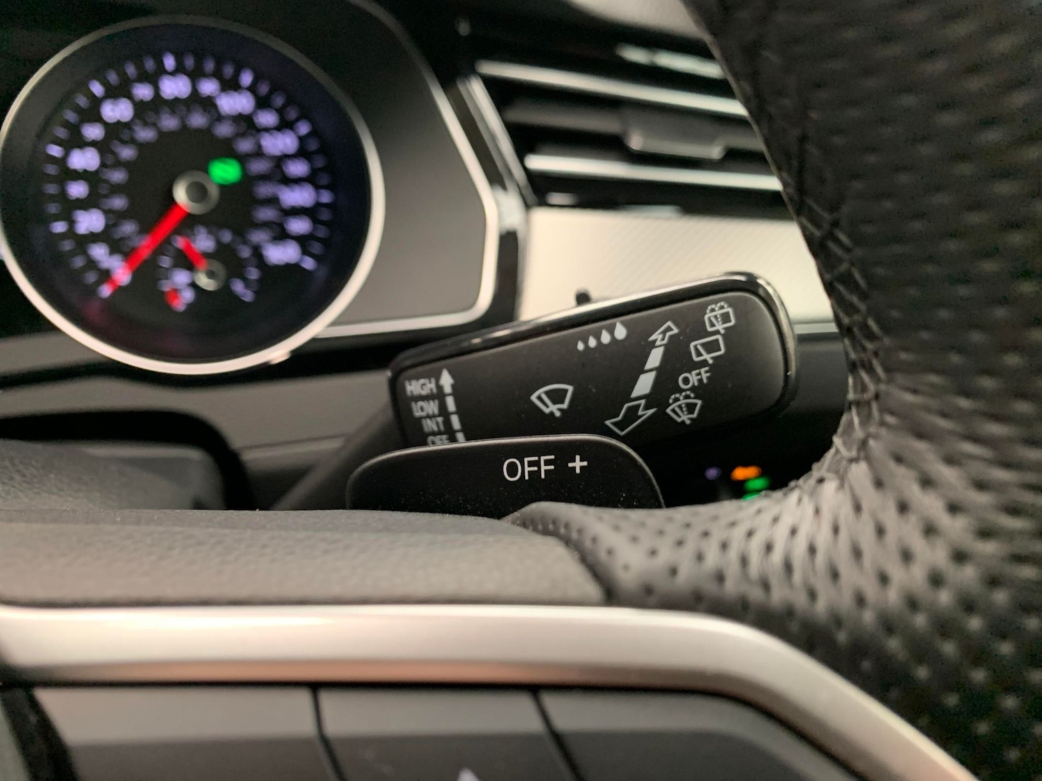 Used Volkswagen Passat 2023 for sale - 77519630: Photo 18