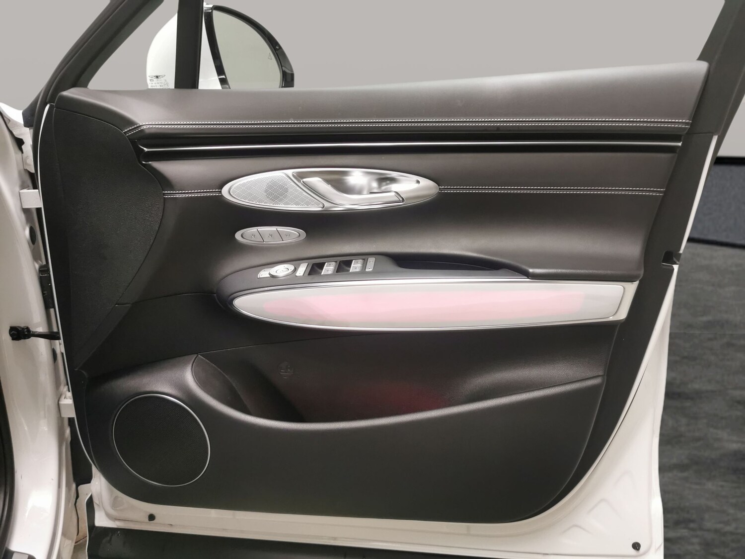 Used Genesis GV70 2023 for sale - 77911712: Photo 35