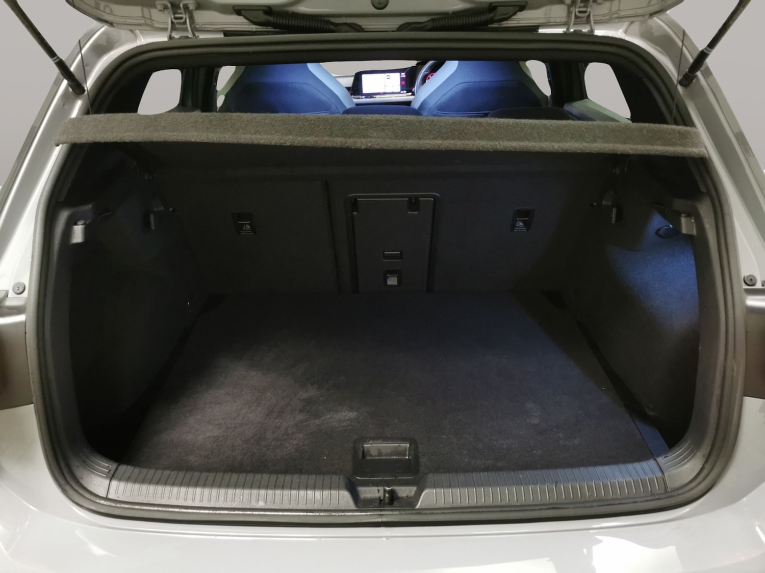 Used Volkswagen Golf 2023 for sale - 78028332: Photo 32