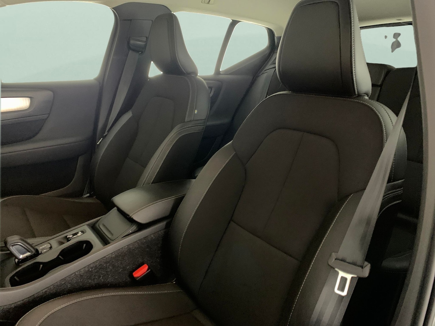 Used Volvo XC40 for sale - 76525997: Photo 20