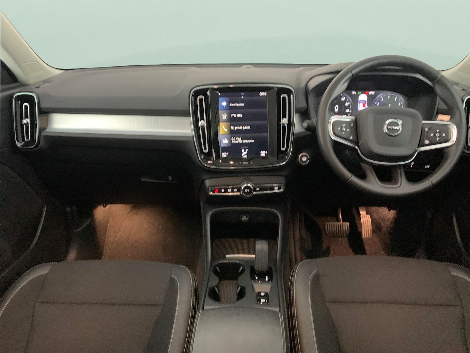 Used Volvo XC40 for sale - 76525997: Photo 6