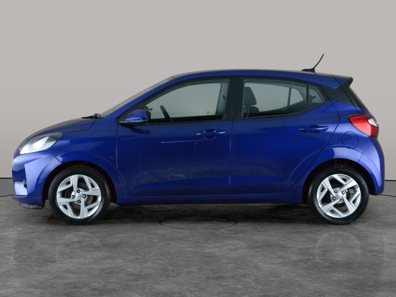 Used Hyundai i10 2023 for sale - 77902113: Photo 13