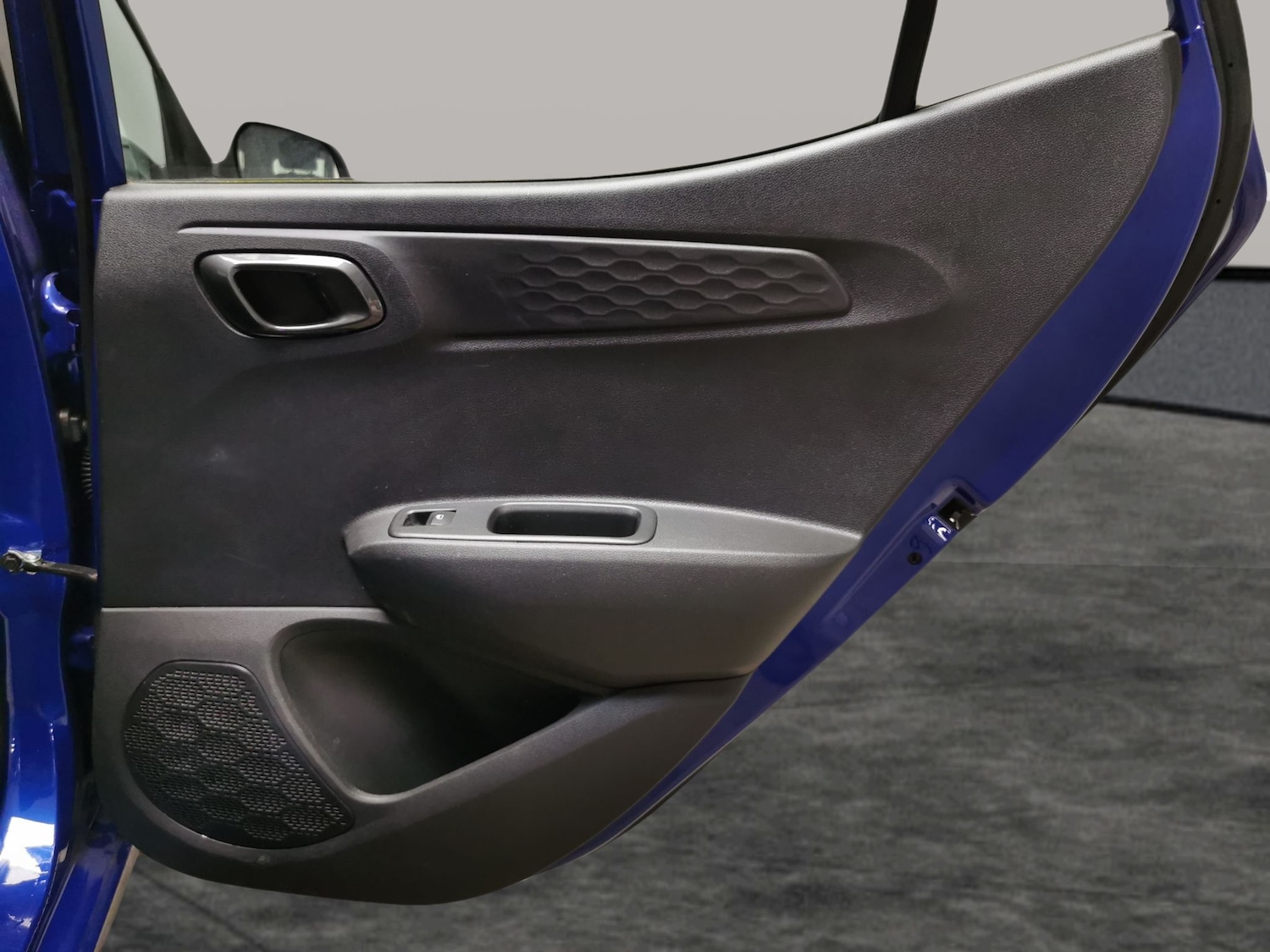 Used Hyundai i10 2023 for sale - 77902113: Photo 28