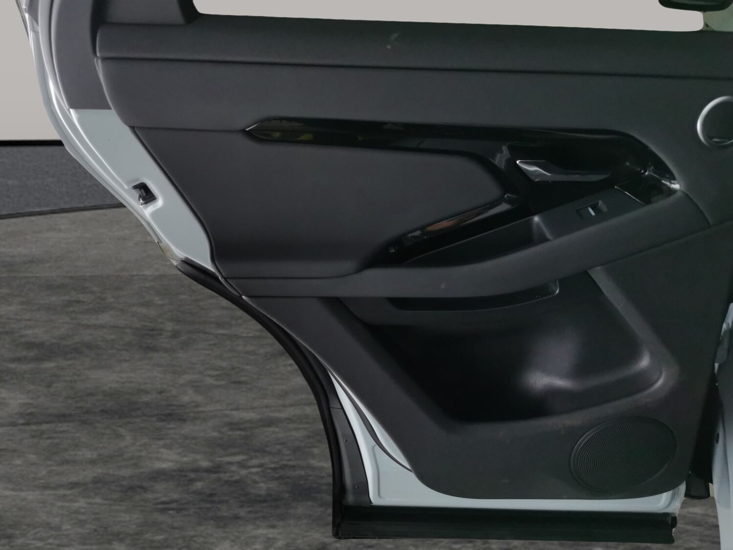 Used Land Rover Range Rover Evoque 2023 for sale - 77447864: Photo 35