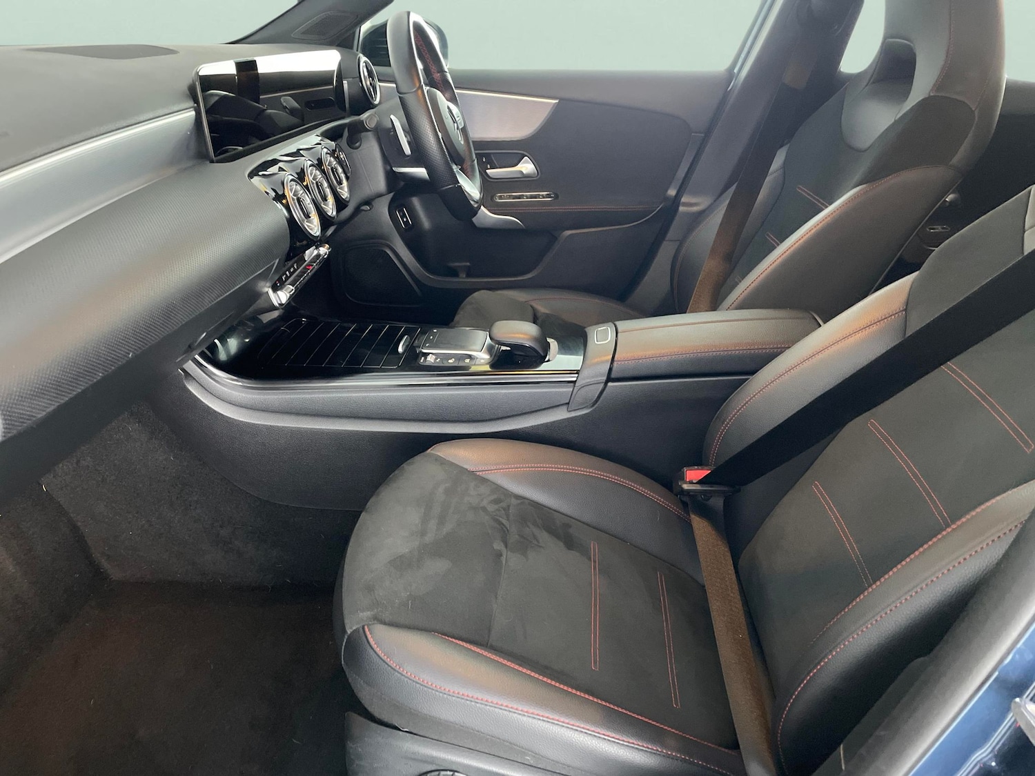 Used Mercedes-Benz A-Class 2022 for sale - 76603152: Photo 4