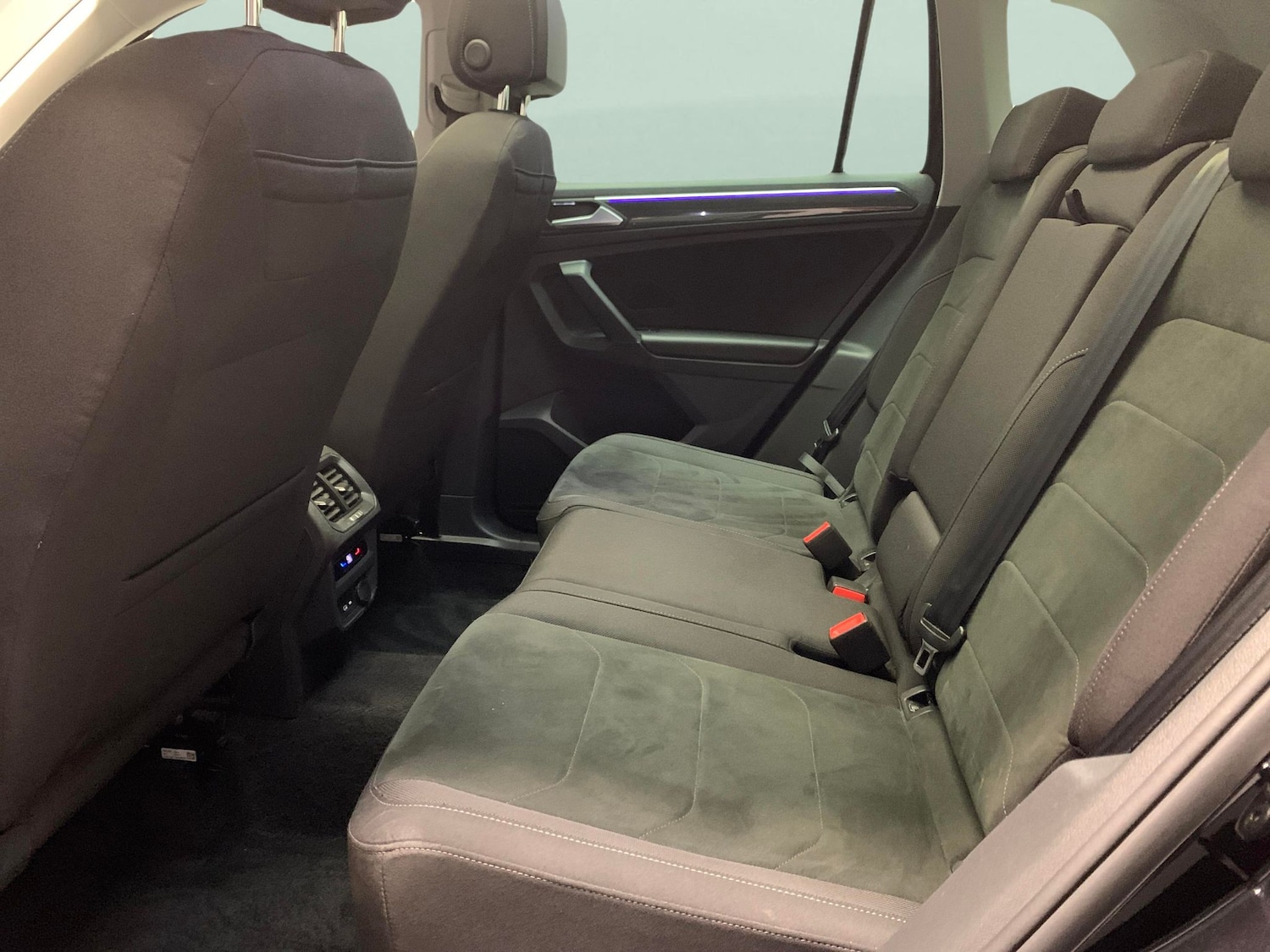 Used Volkswagen Tiguan 2021 for sale - 76426155: Photo 33