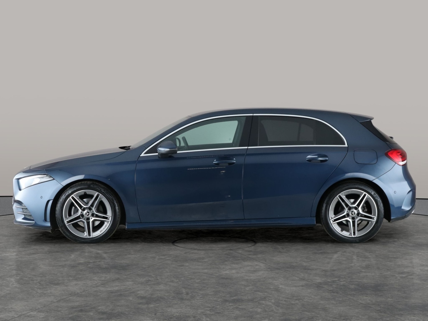 Used Mercedes-Benz A-Class 2020 for sale - 76999650: Photo 13