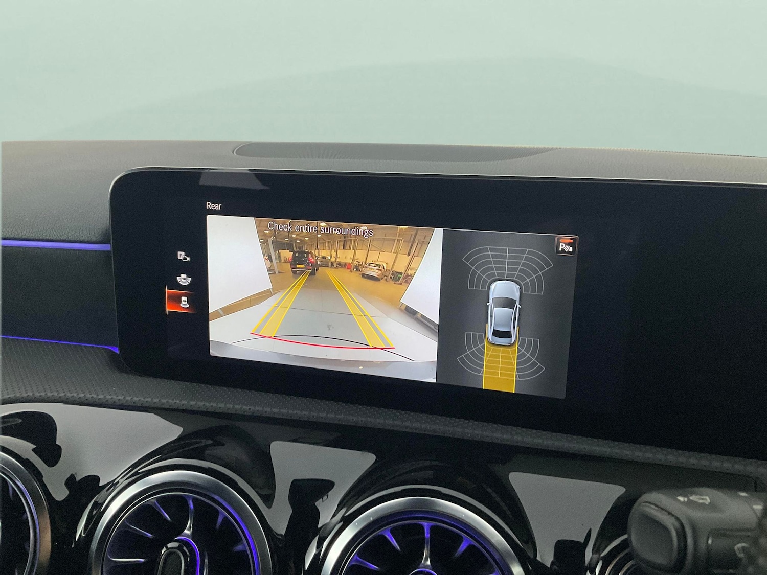 Used Mercedes-Benz A-Class 2022 for sale - 76808093: Photo 5