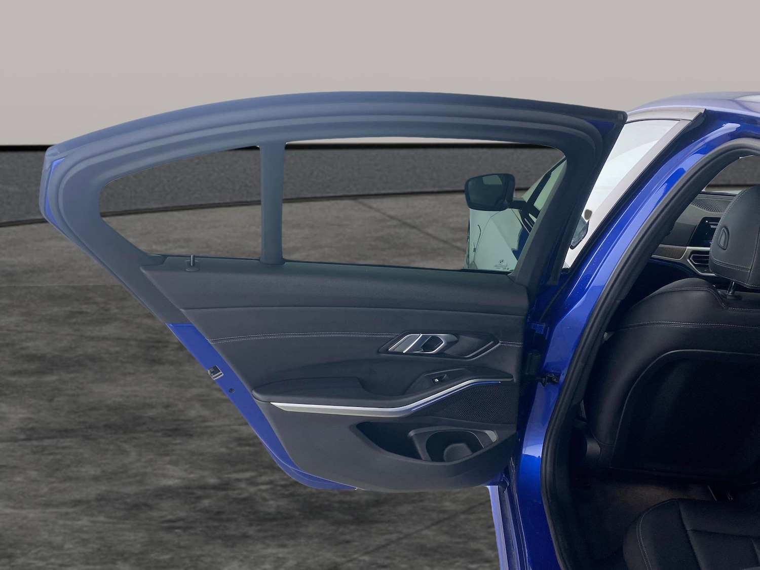 Used BMW 3 Series 2022 for sale - 77354144: Photo 23