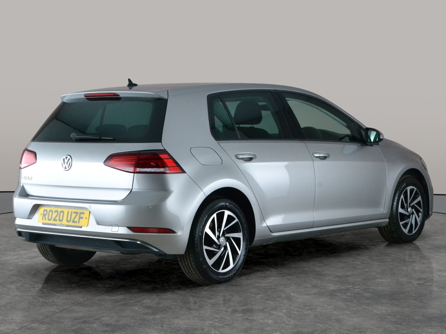 Used Volkswagen Golf 2020 for sale - 77815001: Photo 11