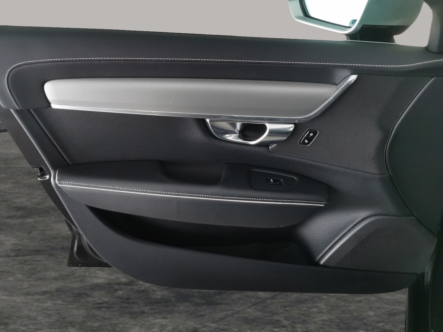 Used Volvo S90 for sale - 76525956: Photo 29