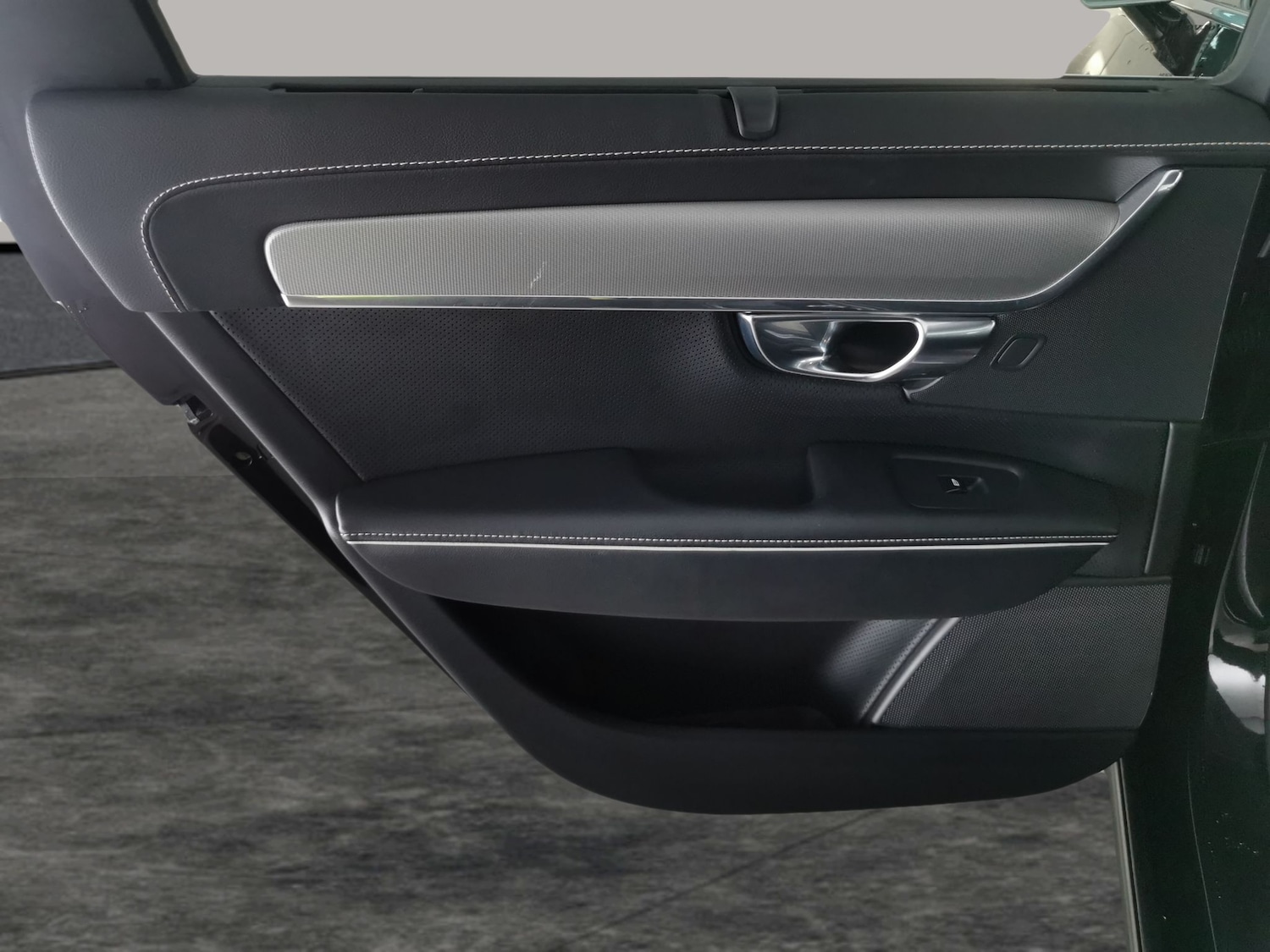 Used Volvo S90 for sale - 76525956: Photo 30