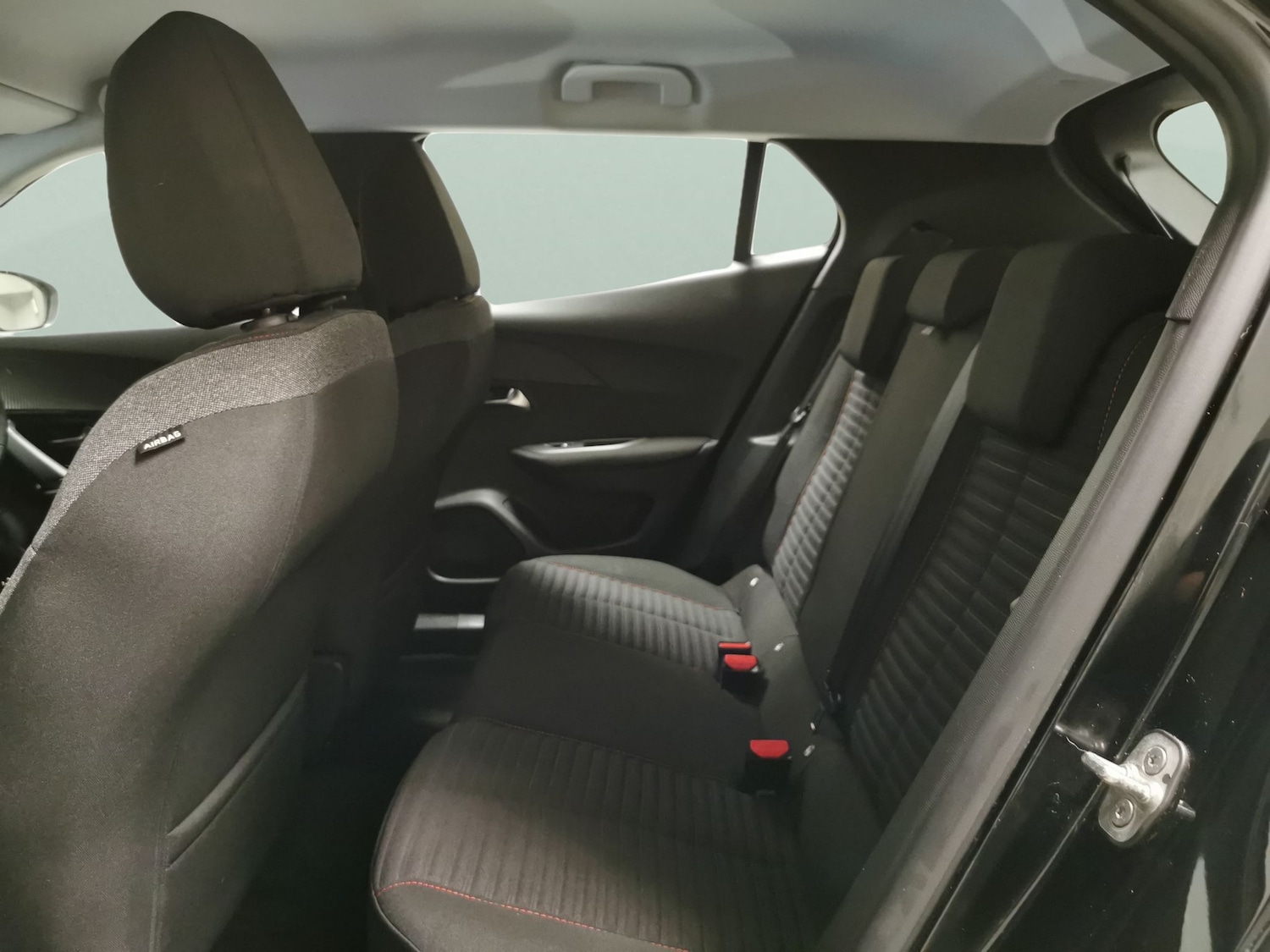 Used Peugeot 2008 2021 for sale - 76978316: Photo 25