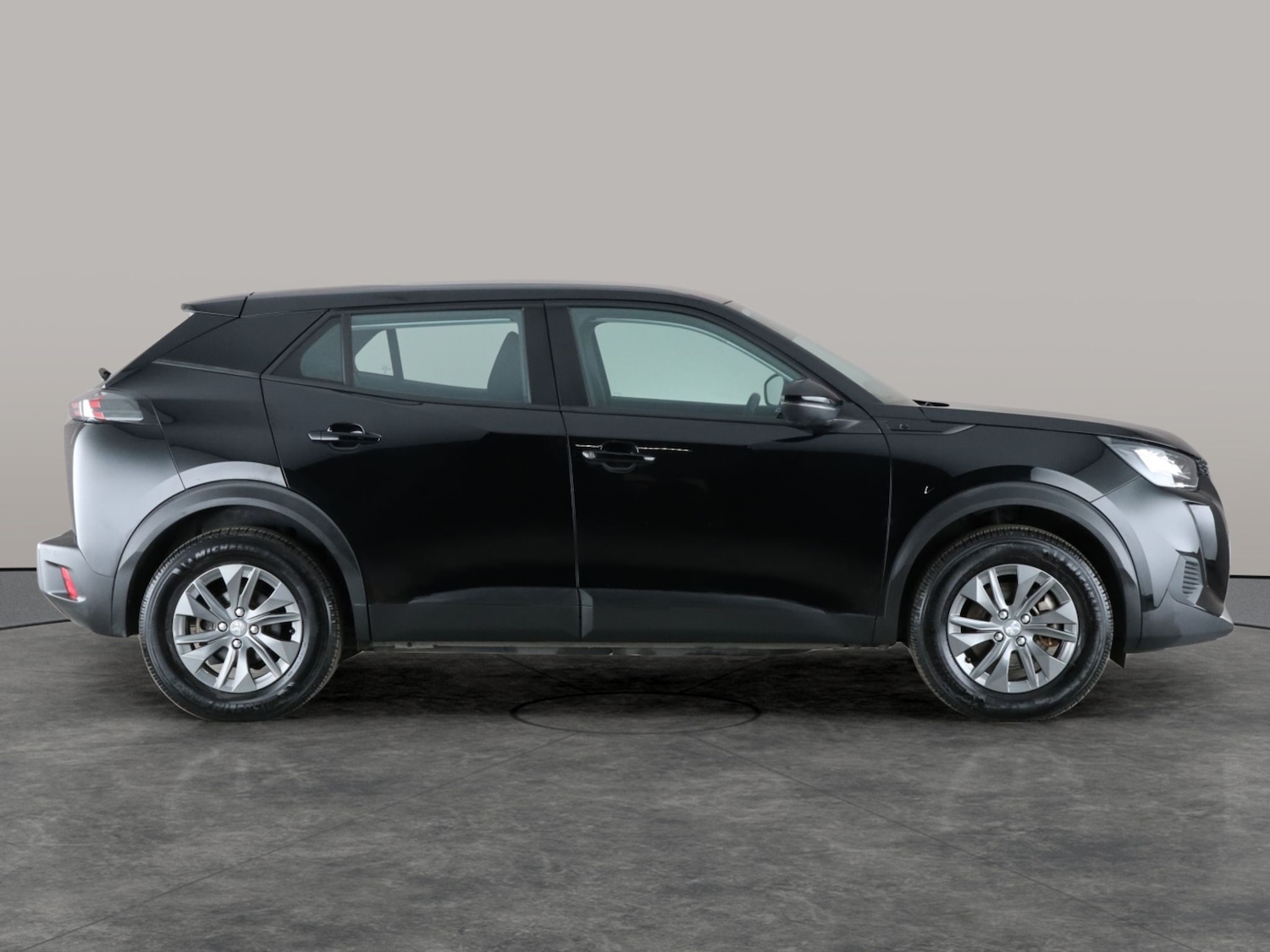 Used Peugeot 2008 2021 for sale - 76978316: Photo 9