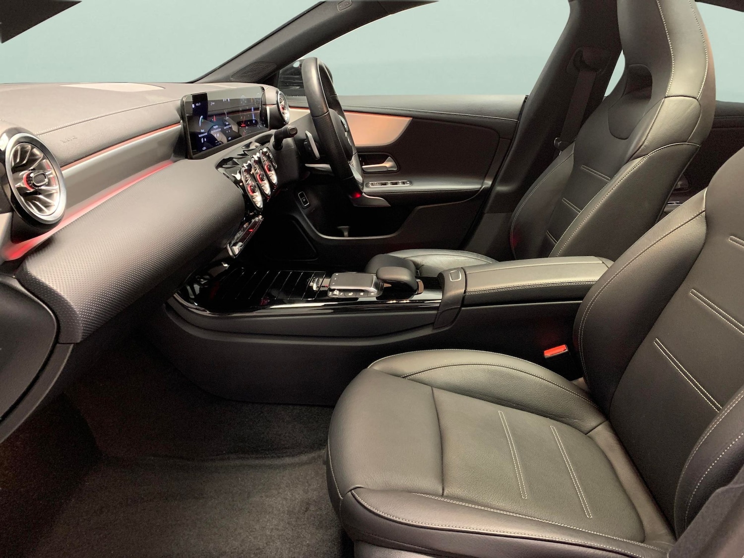 Used Mercedes-Benz CLA 2022 for sale - 76757212: Photo 4