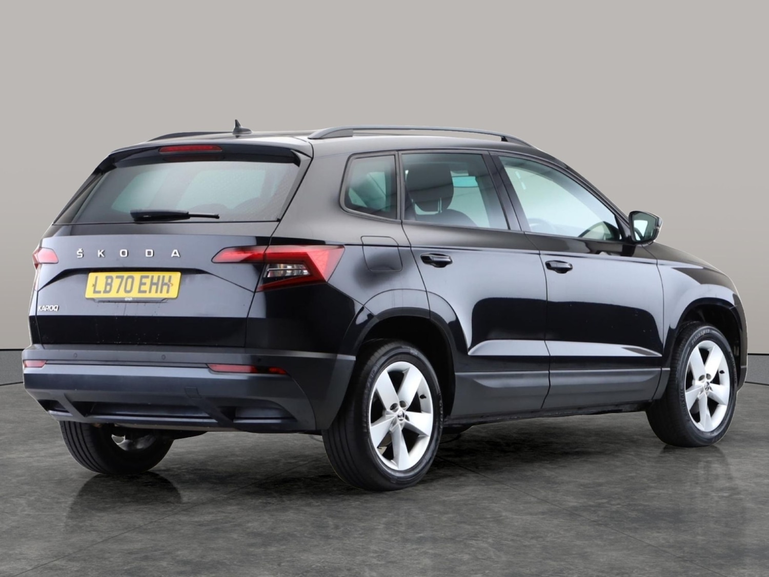Used Skoda Karoq 2021 for sale - 77127820: Photo 6