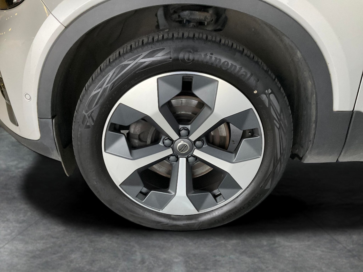 Used Volvo XC40 2022 for sale - 76141173: Photo 35