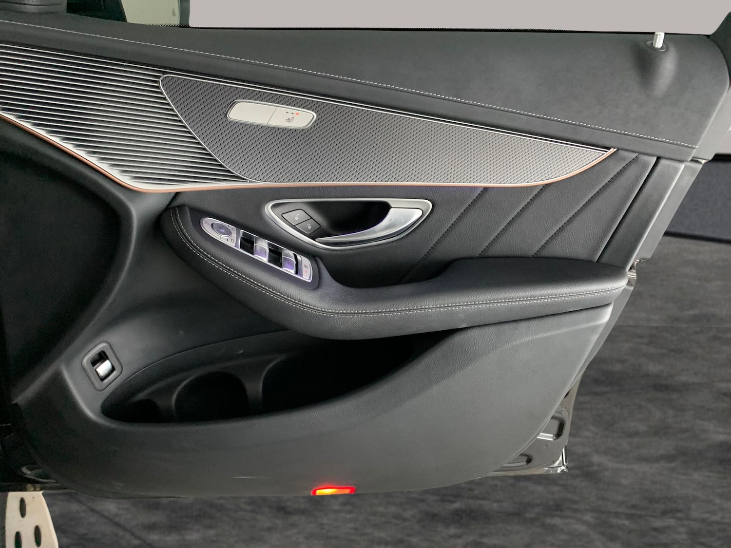 Used Mercedes-Benz EQC 2022 for sale - 77170876: Photo 38