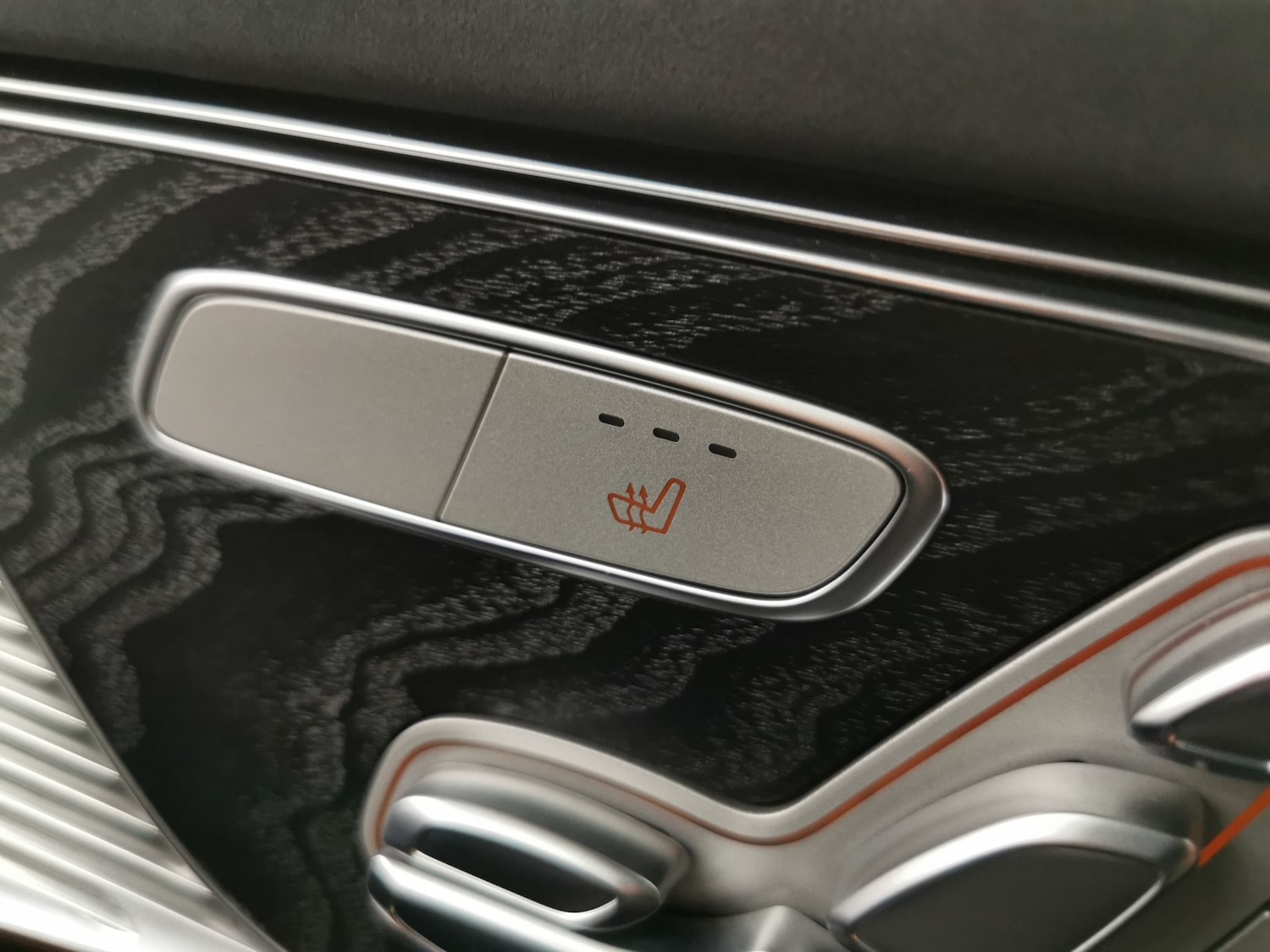 Used Mercedes-Benz EQC 2022 for sale - 76636219: Photo 21