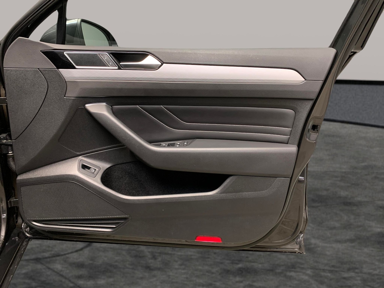 Used Volkswagen Passat 2022 for sale - 77138031: Photo 28