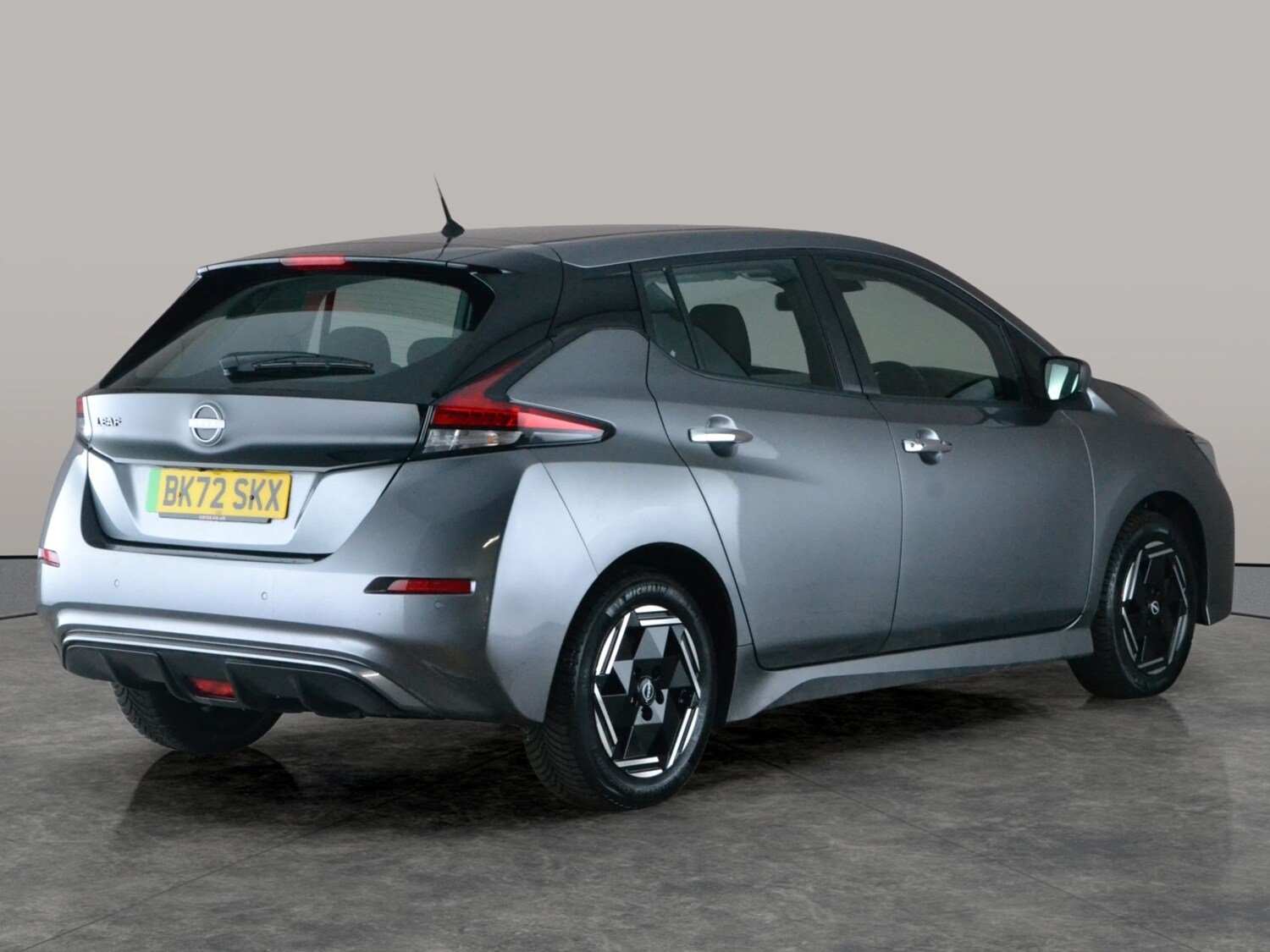 Used Nissan Leaf 2022 for sale - 77802989: Photo 10