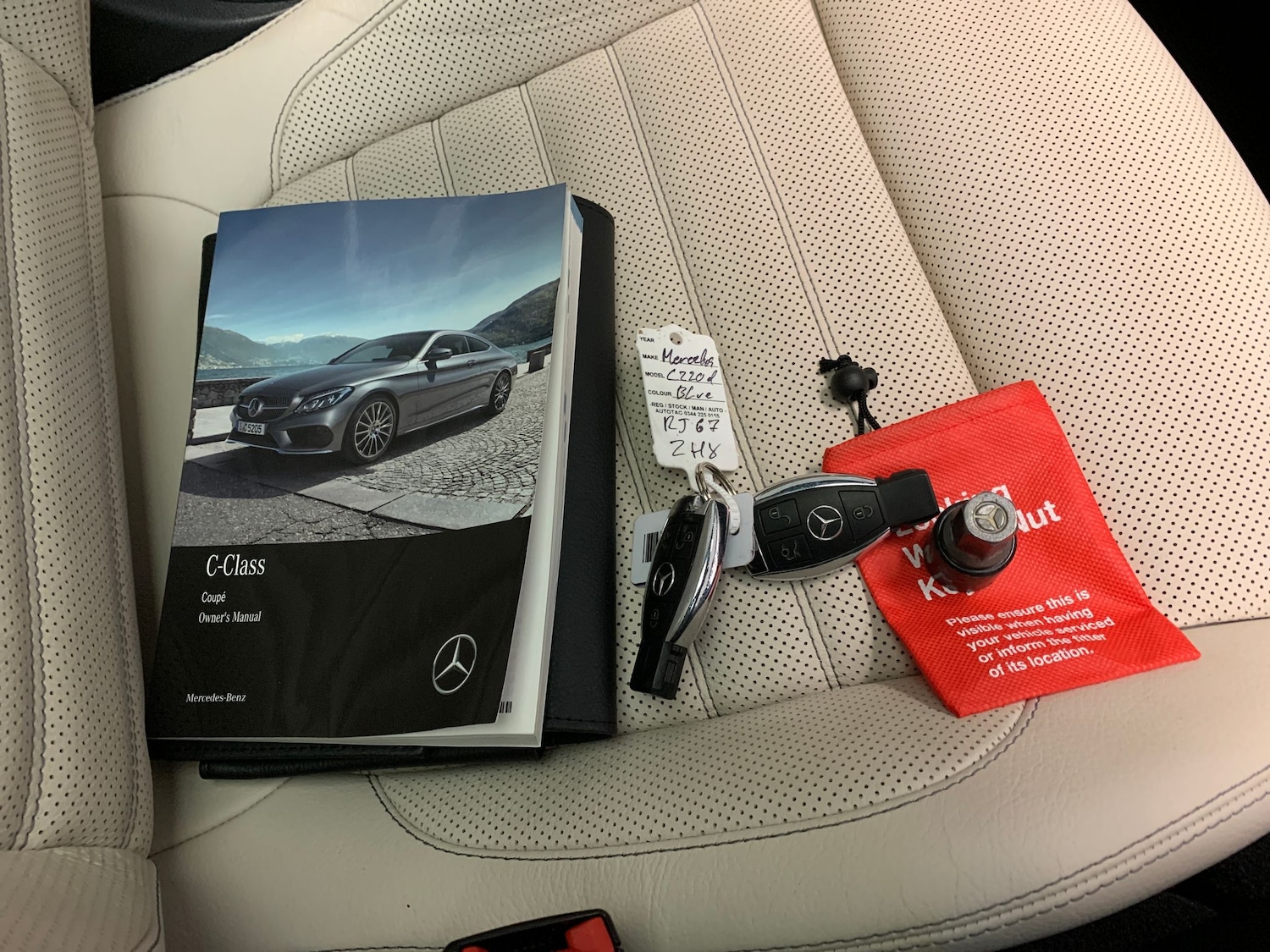 Used Mercedes-Benz C Class 2018 for sale - 76668656: Photo 28