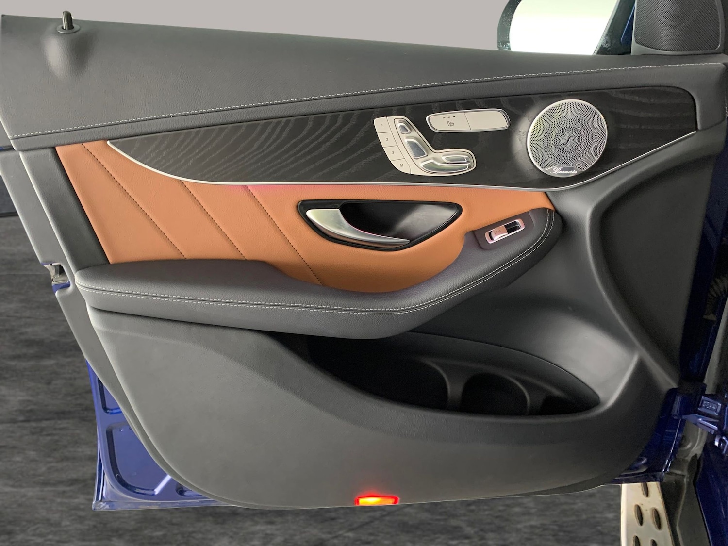 Vehicle 39