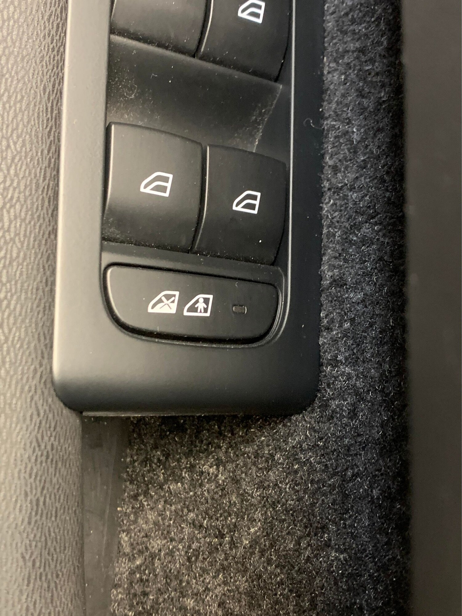 Used Volvo XC40 2022 for sale - 77350889: Photo 14