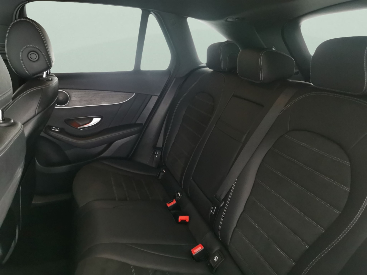 Used Mercedes-Benz GLC 2020 for sale - 76668565: Photo 25