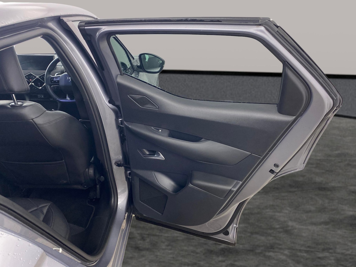 Used DS Automobiles DS 3 Crossback 2022 for sale - 77399396: Photo 25