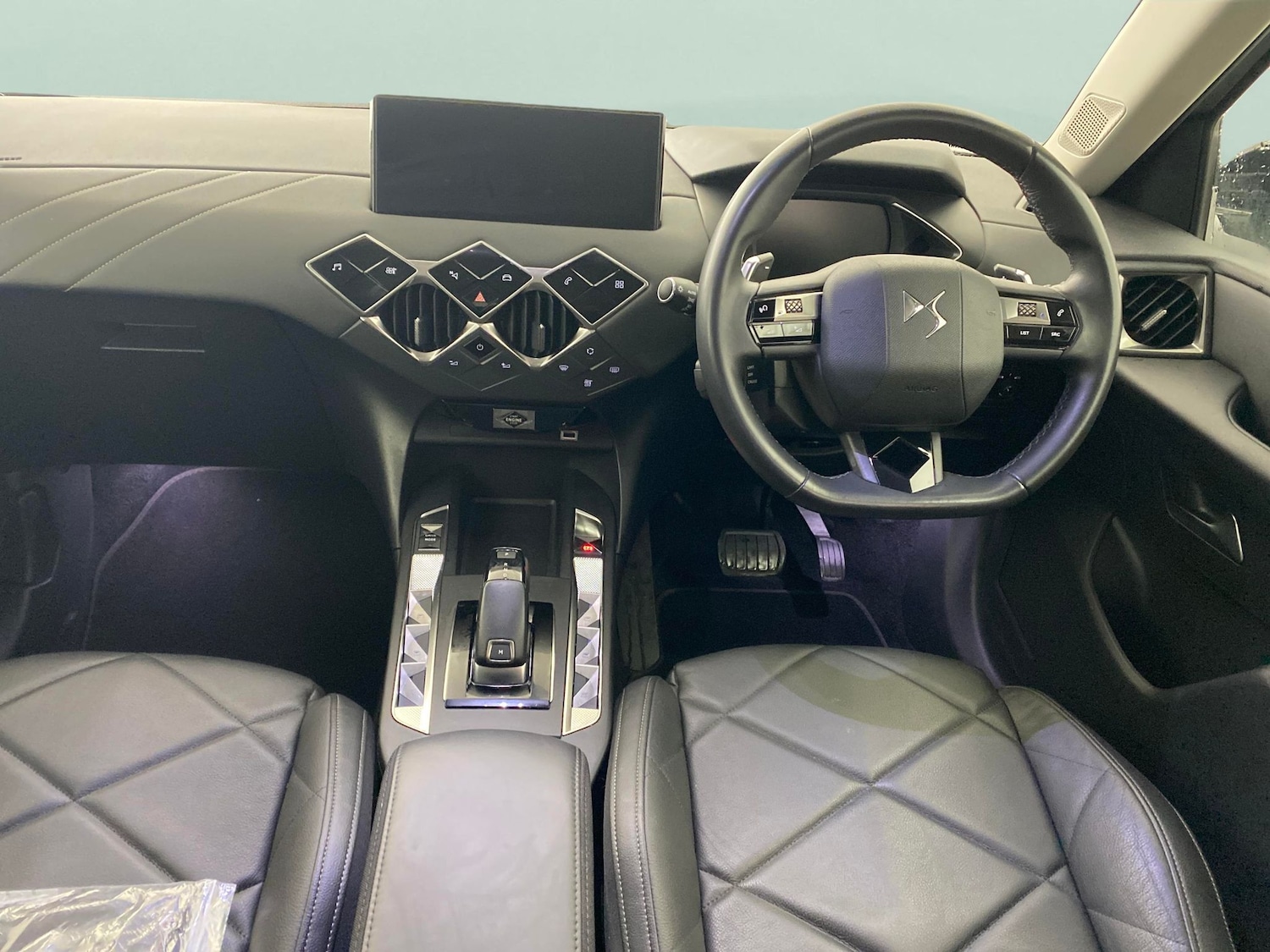 Used DS Automobiles DS 3 Crossback 2022 for sale - 77399396: Photo 4