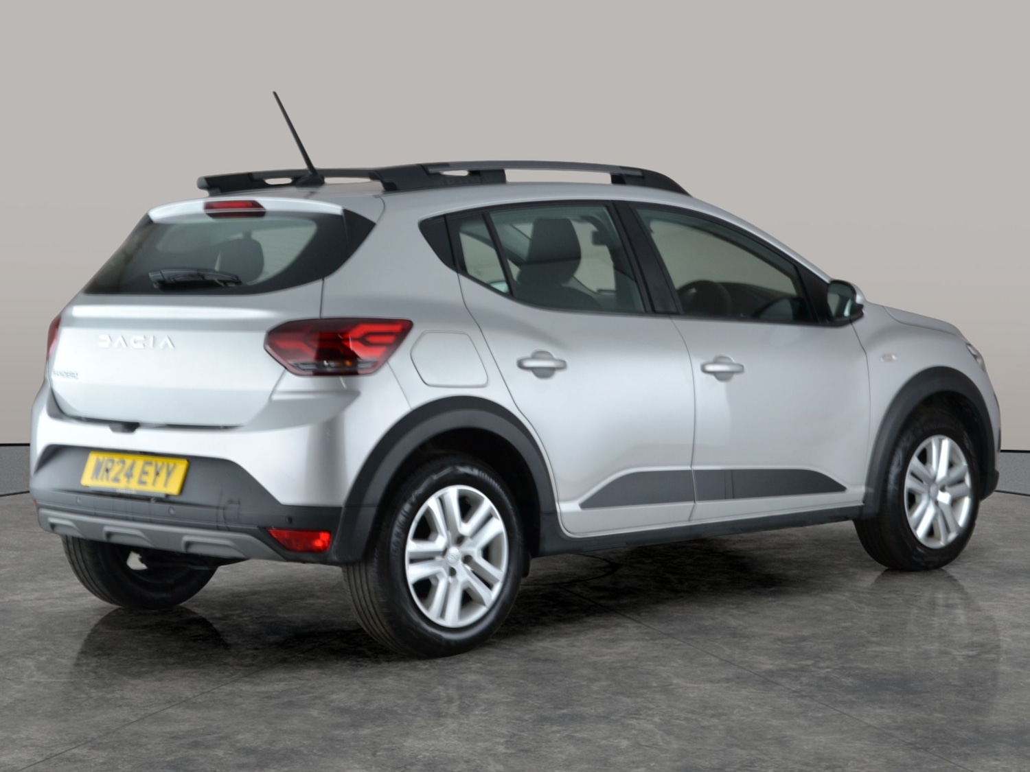 Used Dacia Sandero Stepway 2024 for sale - 77984692: Photo 10