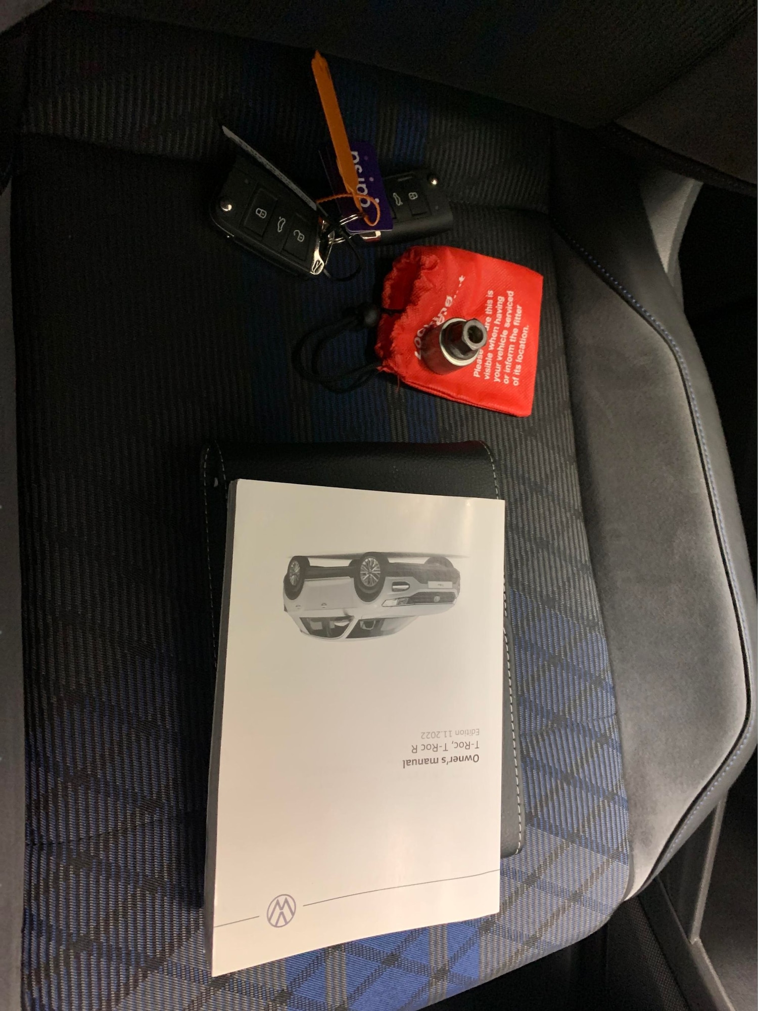 Used Volkswagen T-Roc 2023 for sale - 77676914: Photo 27