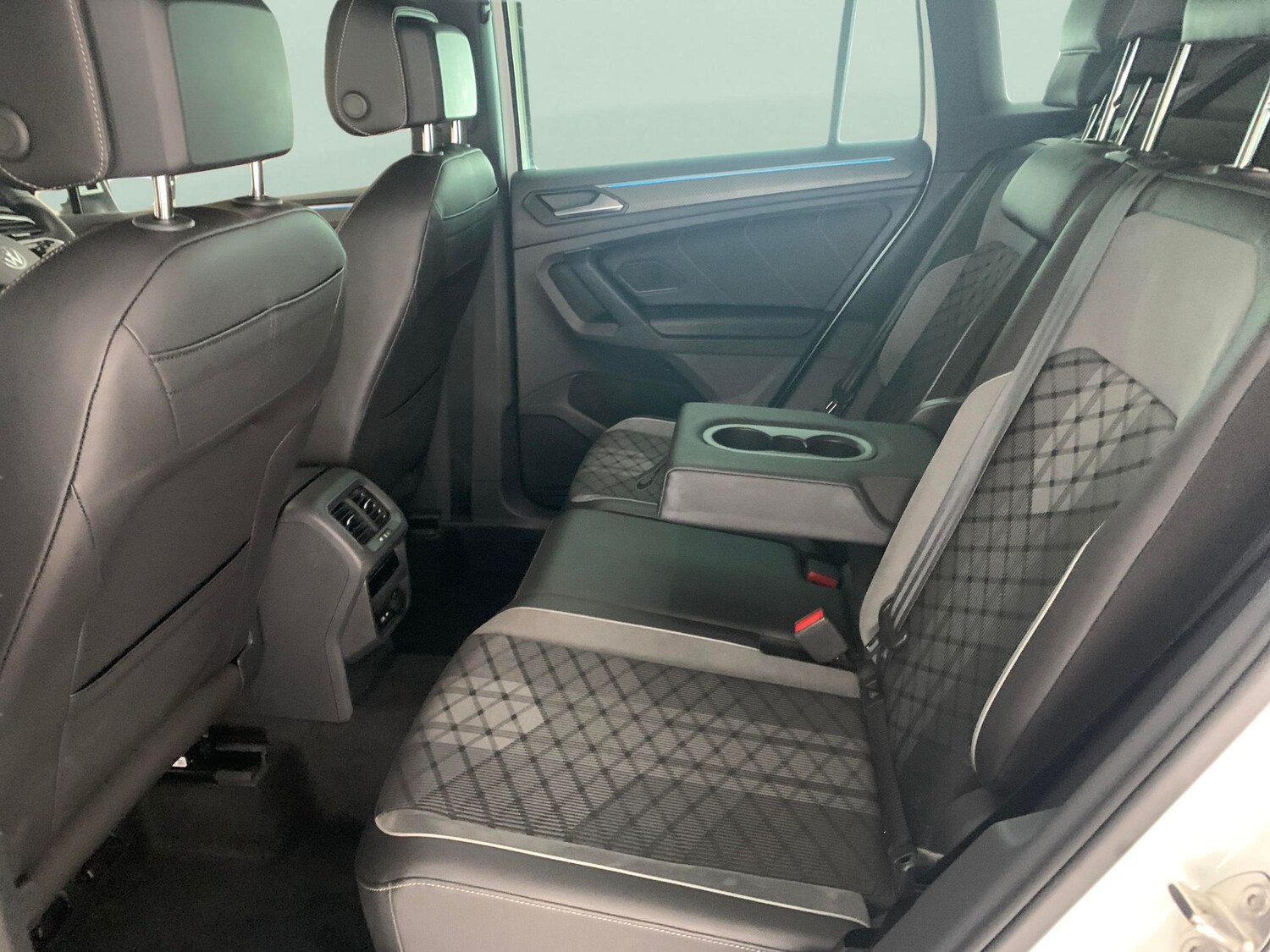 Used Volkswagen Tiguan 2023 for sale - 77347176: Photo 25