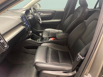 Used Volvo XC40 2021 for sale - 78466255: Photo
