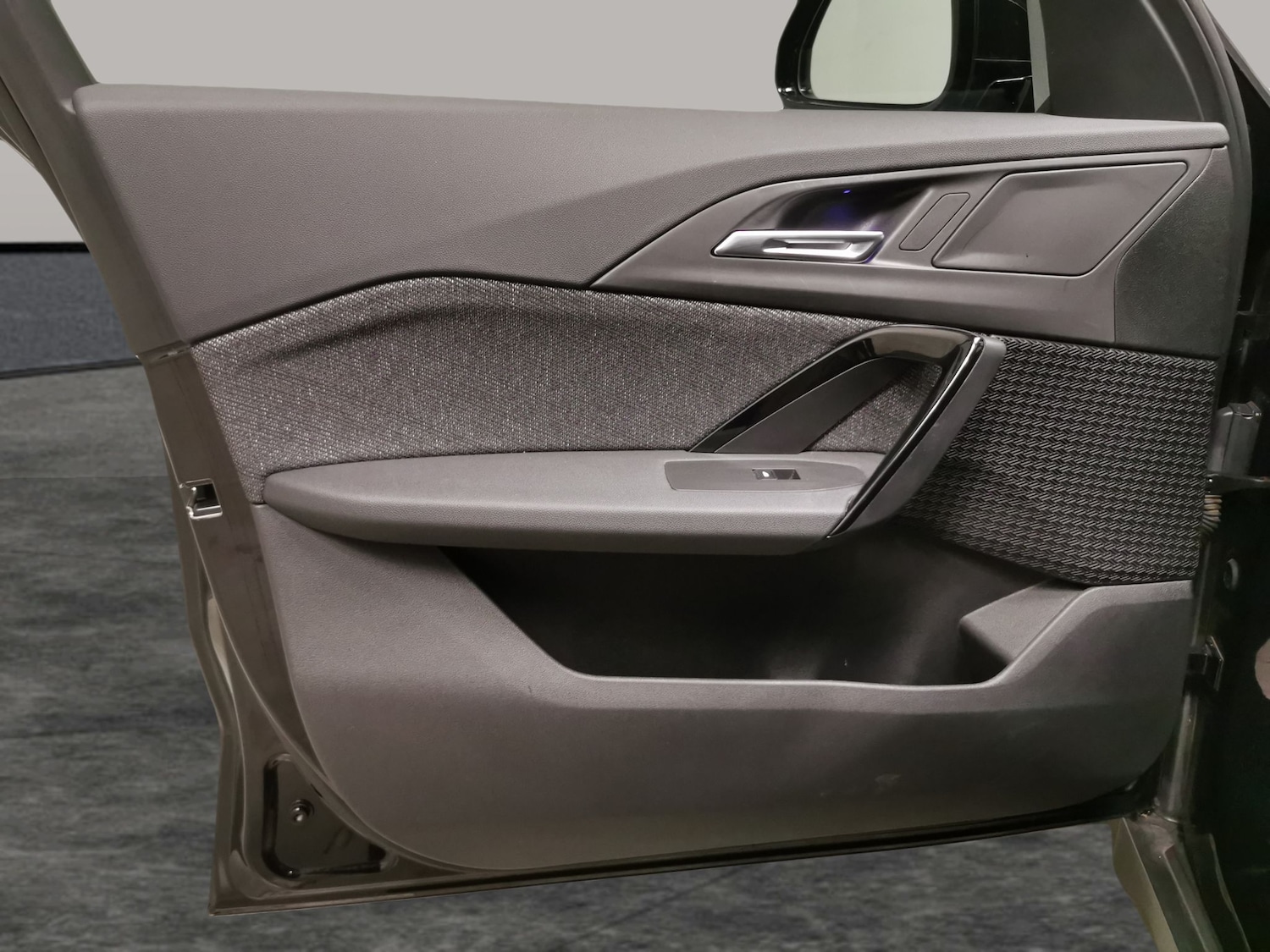 Used BMW iX1 2024 for sale - 78178128: Photo 23