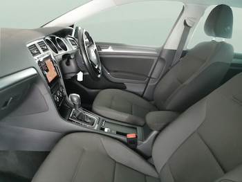 Used Volkswagen Golf 2020 for sale - 78734709: Photo