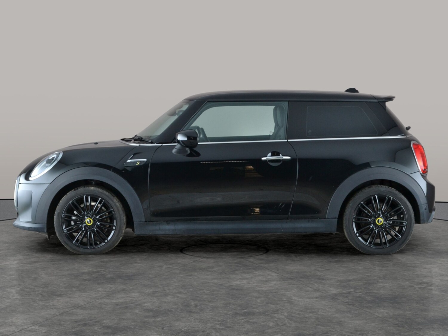 Used MINI Hatch 2022 for sale - 77043475: Photo 13