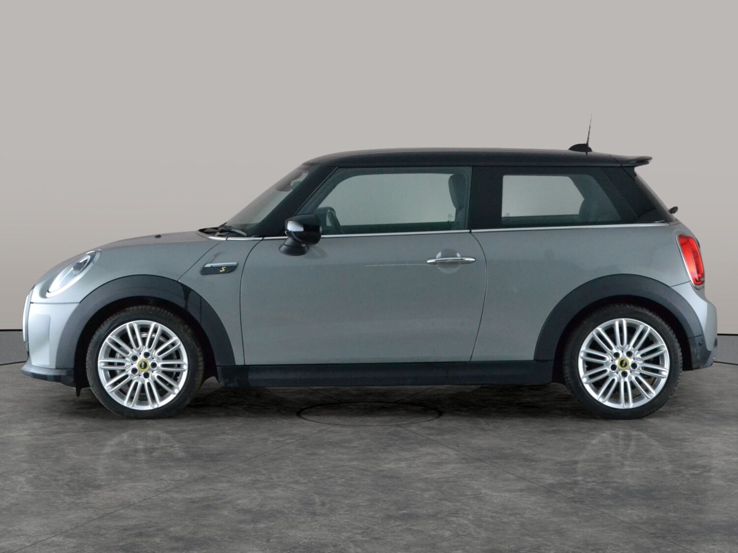 Used MINI Hatch 2022 for sale - 77631093: Photo 13