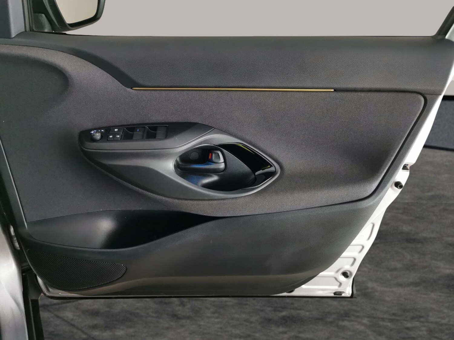 Used Toyota Yaris Cross 2022 for sale - 77856092: Photo 30