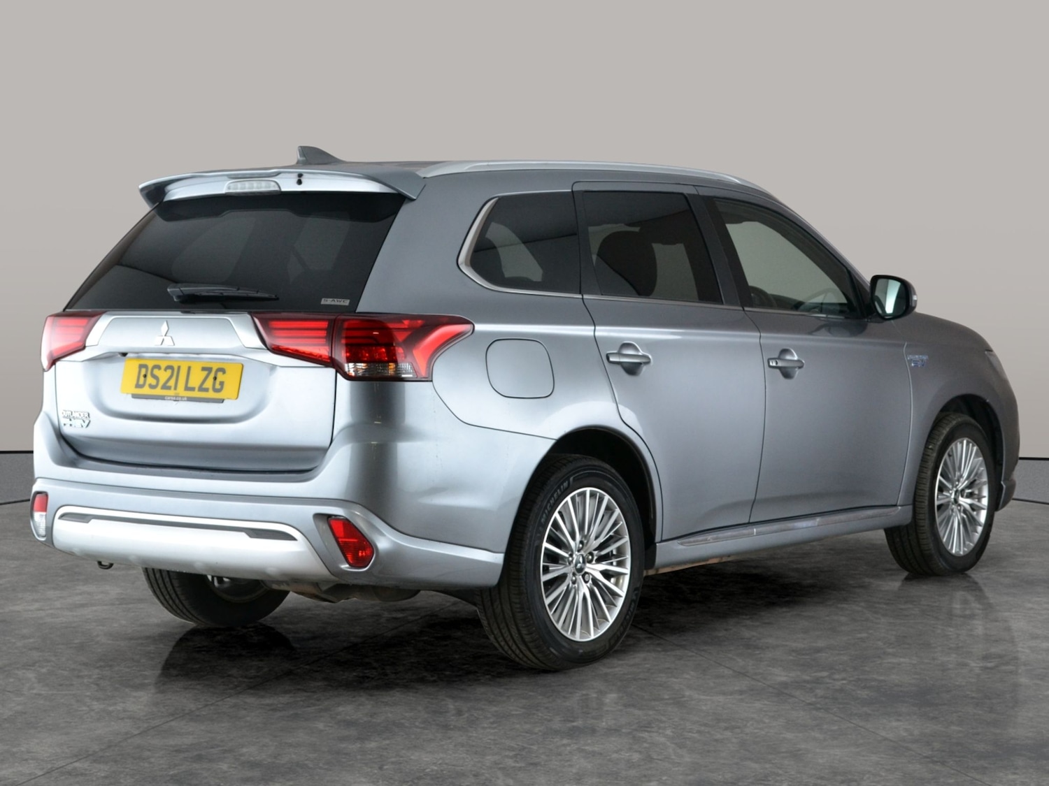 Used Mitsubishi Outlander 2021 for sale - 77135142: Photo 10