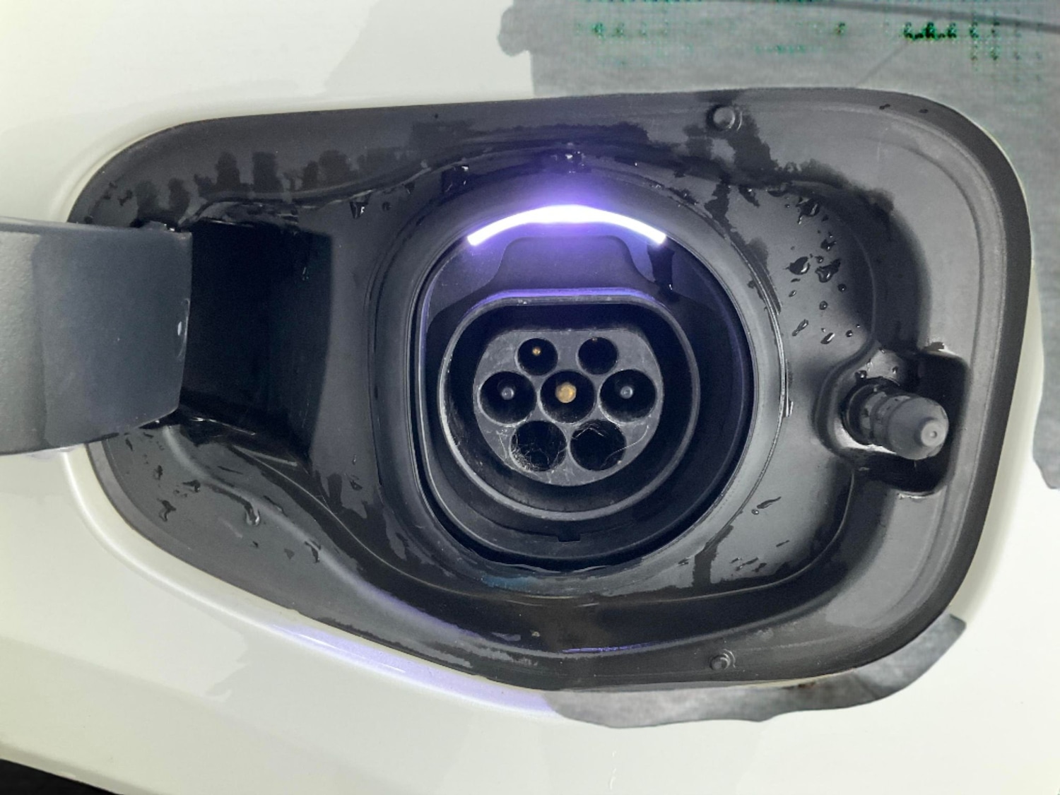 Used Volvo XC40 2022 for sale - 76612378: Photo 40