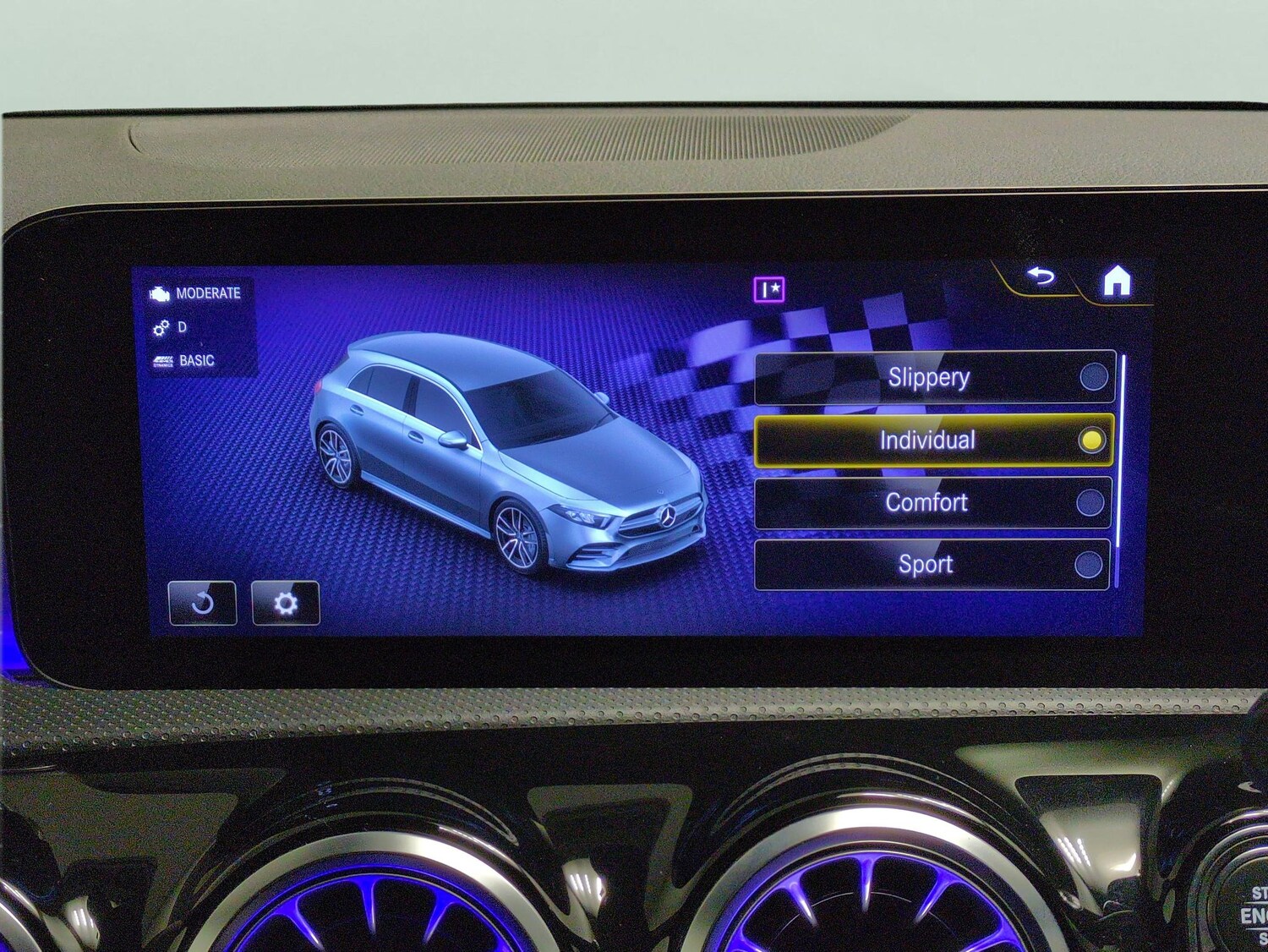 Used Mercedes-Benz A-Class 2022 for sale - 78067887: Photo 18