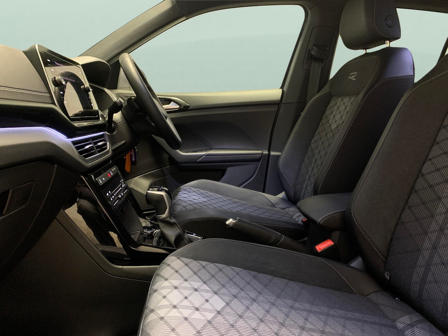 Used Volkswagen T-Cross 2024 for sale - 78022994: Photo 4