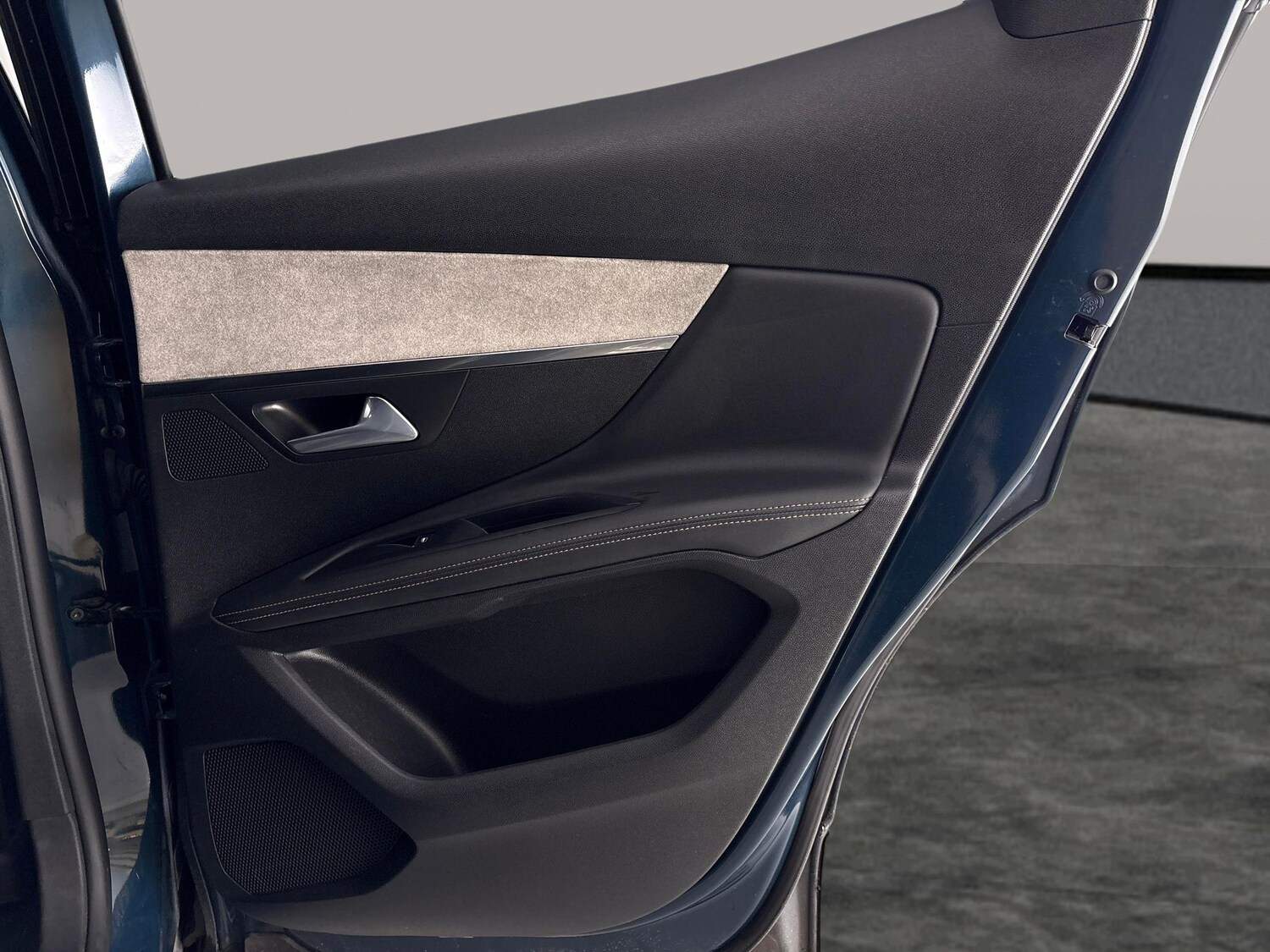 Used Peugeot 3008 2022 for sale - 77577994: Photo 33