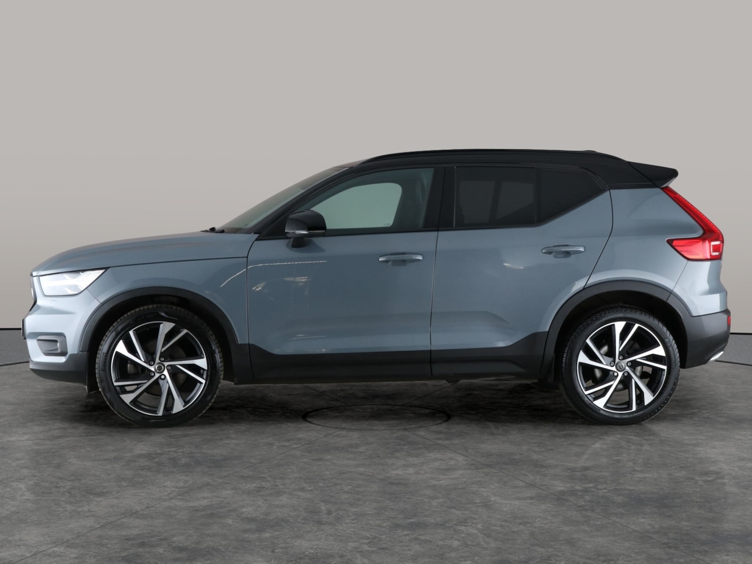 Used Volvo XC40 2020 for sale - 77047989: Photo 13
