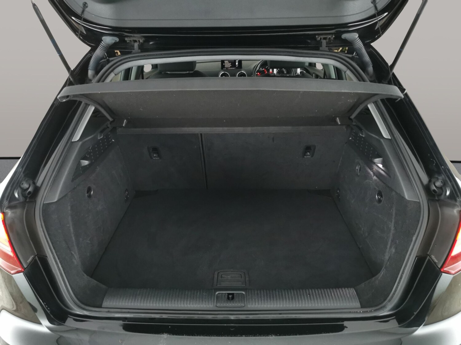 Used Audi A3 2018 for sale - 78218503: Photo 31