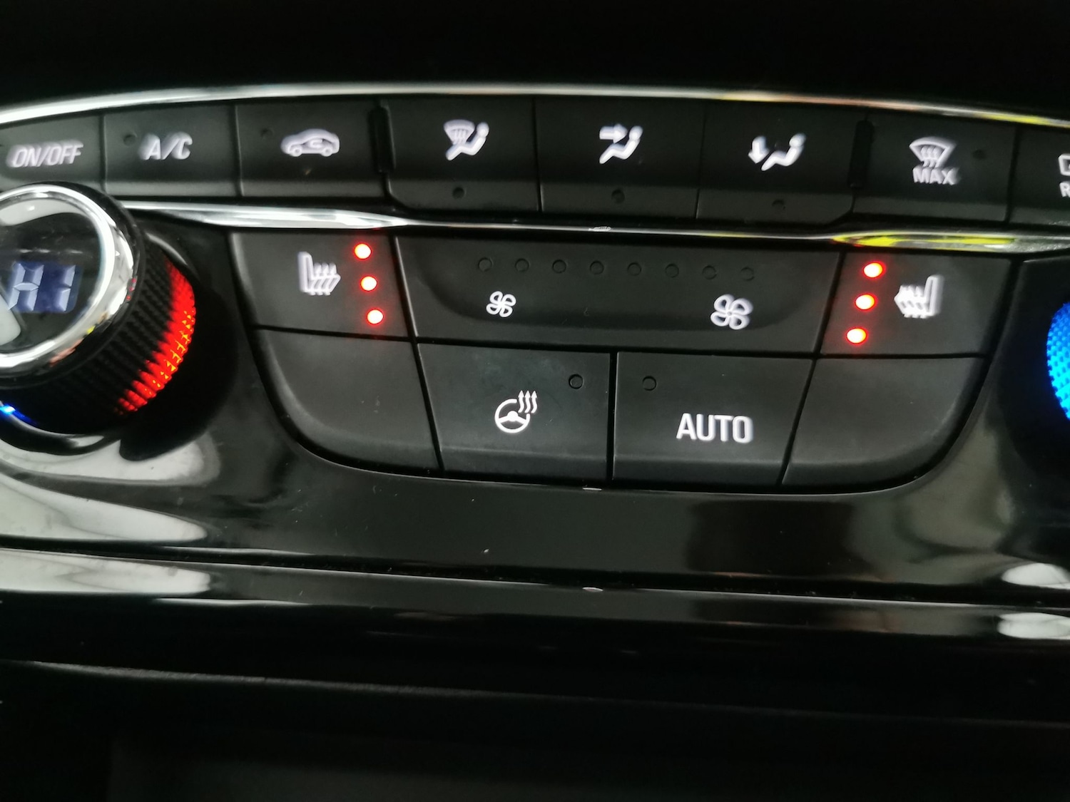 Used Vauxhall Astra 2018 for sale - 77617415: Photo 18