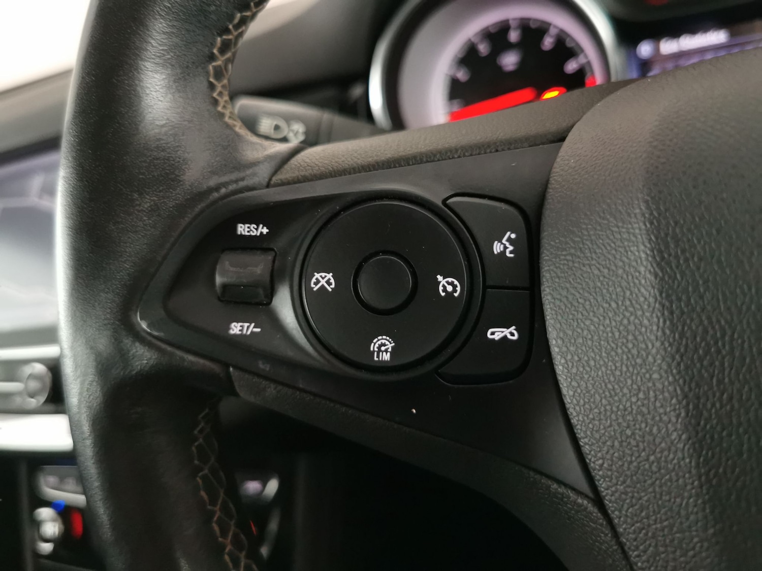 Used Vauxhall Astra 2018 for sale - 77617415: Photo 19